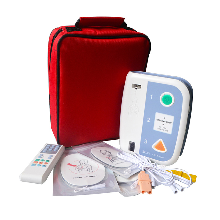 AED Trainer သည် CPR ကျောင်းတွင် ဘာသာစကားနှစ်မျိုး သင်ကြားပေးသည့် ကိရိယာများ အတွက် ရှေးဦးသူနာပြု သင်ကြားခြင်း သင်တန်း